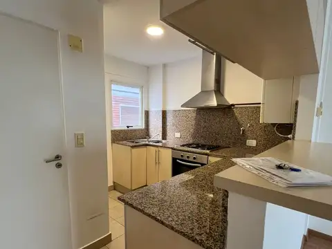 Congreso 2040 100, Piso B