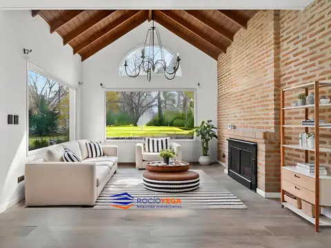 Casa 7 ambientes con 3 baños