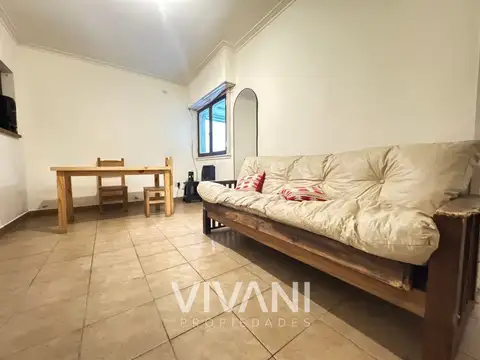 44 800, Piso 0
