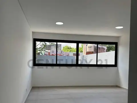 Oficina en Alquiler en Bella Vista, USD 350