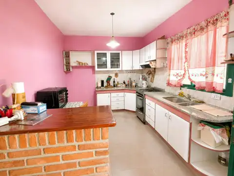 Casa en Venta en González Catan, USD 99.000