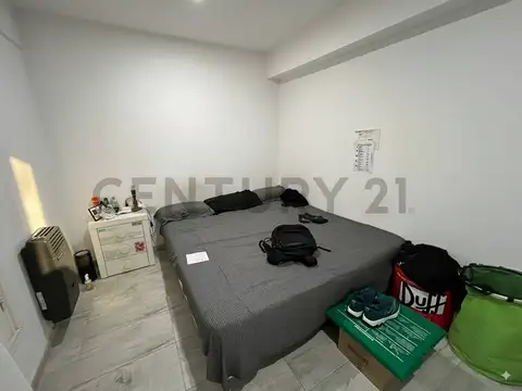 VENTA PH 3 AMBIENTES LA PLATA CENTRO – 2 PATIOS