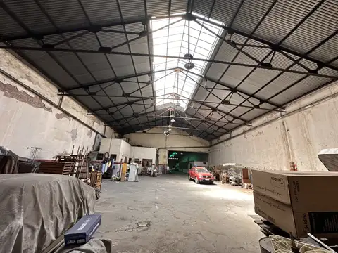 Galpon en Alquiler 63  mts Fondo