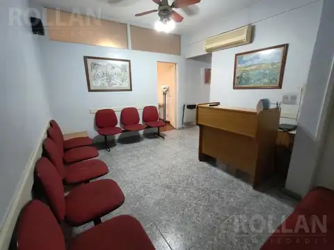 EXCELENTE UBICACION DEPTO 5 AMBIENTES APTO PROFESIONAL