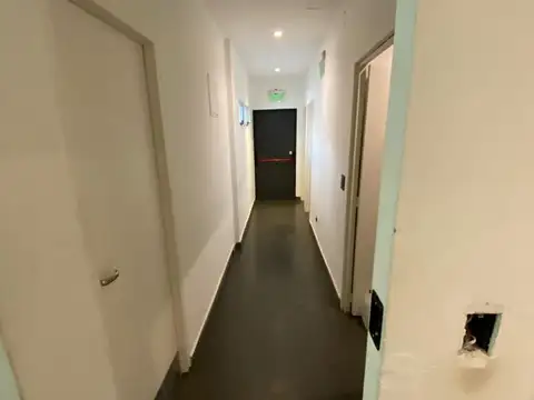 Oficina en Alquiler al Norte