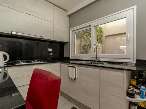 Depto Tipo Casa en Venta en Caballito Norte, USD 260.000