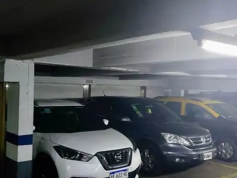 Cochera en venta en Palermo - Plaza Italia