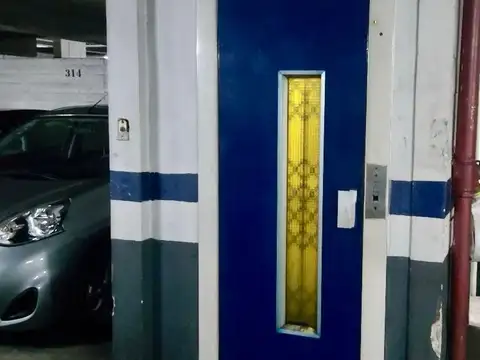 Cochera en venta en Palermo - Plaza Italia