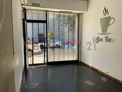 Local en Alquiler en Floresta, $ 650.000