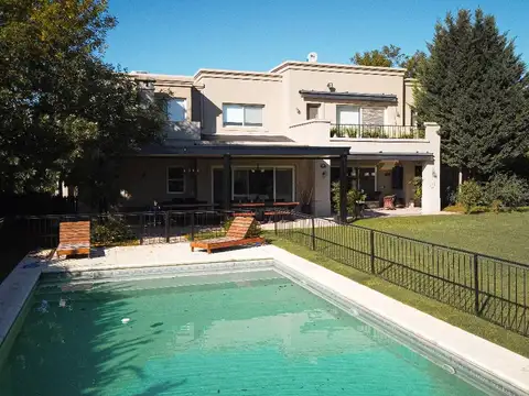 Casa en Alquiler en Pilara, USD 4.000