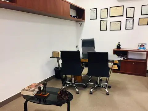 Oficina en Venta al Norte