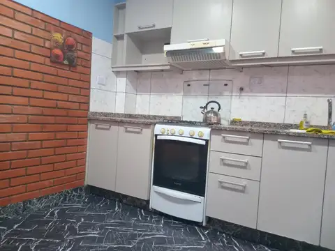 Depto Tipo Casa en Alquiler en Ciudadela, $ 1.200.000