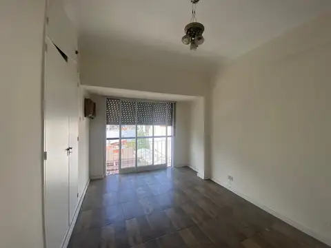 VENTA DEPARTAMENTO 3 AMBIENTES VALENTIN ALSINA