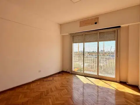Avenida Lisandro De La Torre 100