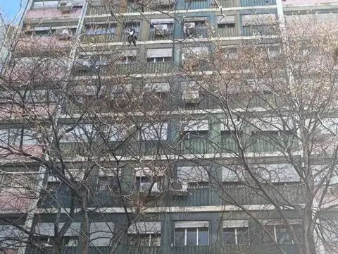 Departamento de 2 dormitorios, 4 ambientes, en La Plata, provincia de Buenos Air