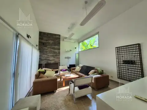 Casa 4 ambientes con 4 baños