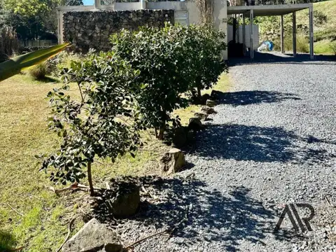 Casa en Venta con 1 cochera