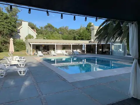 Casa en Alquiler Temporal de 5 dormitorios