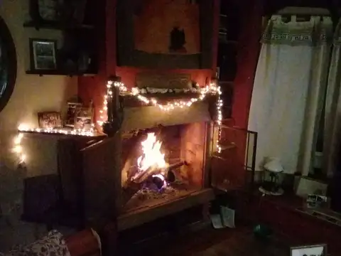 Casa quinta, parque y piscina.