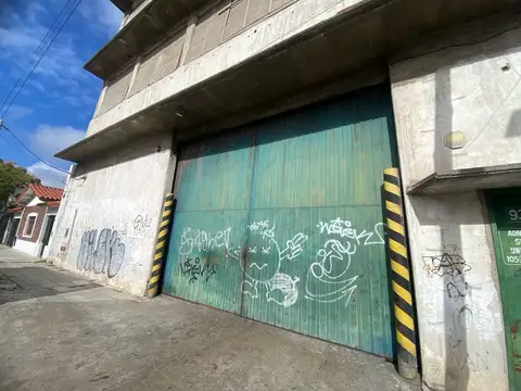 Nuestra Señora del Rosario al 900