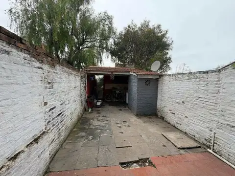 Depto Tipo Casa en Venta 41 años