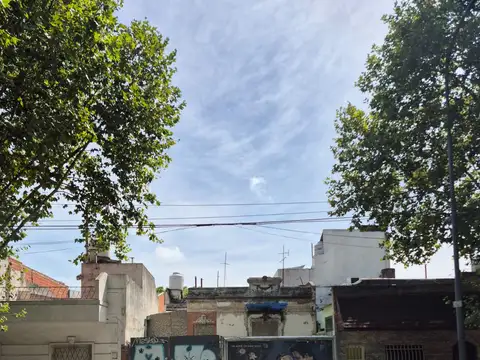 Terreno en Venta en Parque Avellaneda, USD 160.000