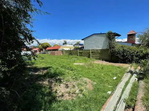 Terreno en Venta 22  mts Fondo