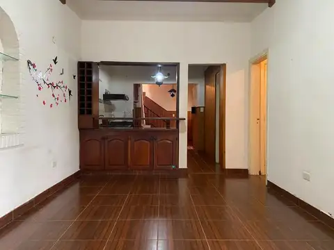 Casa en Alquiler en Ituzaingó Norte, $ 1.100.000