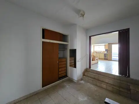 Depto Tipo Casa en Venta con 2 cocheras