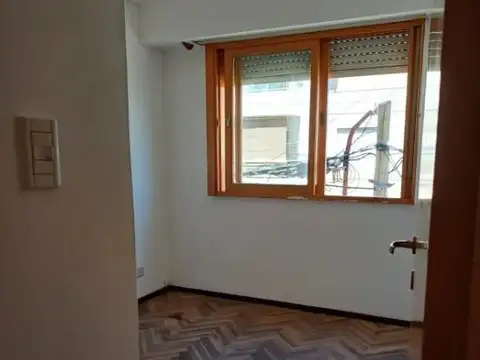 Departamento en Venta en Ramos Mejía, USD 67.000