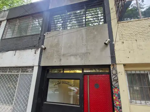 Eduardo Costa 1000, Piso PB