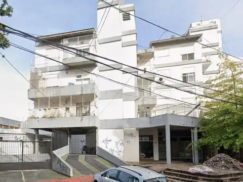 Venta de cochera con expensas incluidas, Ciudad Jardín Lomas del Palomar
