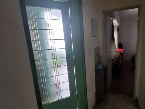 Depto Tipo Casa 5 ambientes con 1 baño