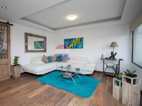 Casa frente al mar con piscina, Solymar Sur