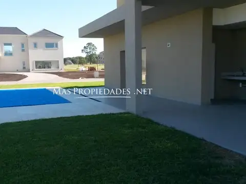 Casa en Venta de 4 dormitorios