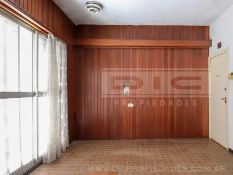 Depto Tipo Casa en Venta de 6 ambientes