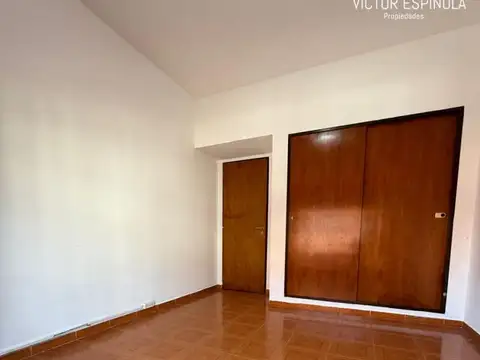 Monteagudo 900, Piso 1