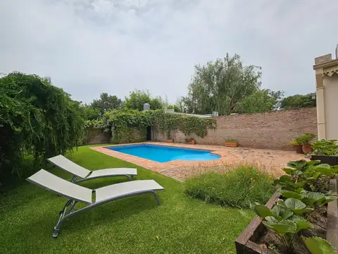 Venta Casa en San Antonio De Areco Casco histórico excelente calidad y estilo.APTA CREDITO BANCARIO