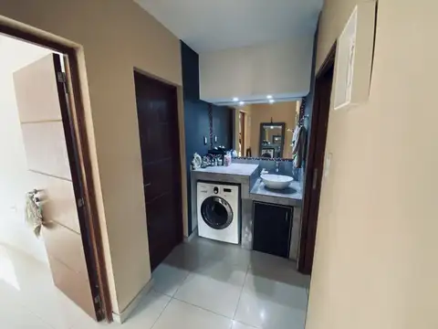 Depto Tipo Casa en Venta 8 años