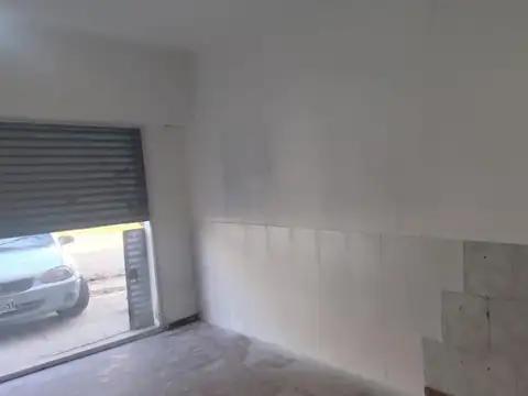 Local en Alquiler en Ituzaingó Norte, $ 500.000