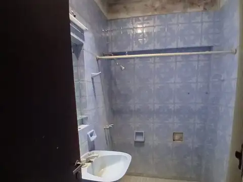 Depto Tipo Casa en Venta con 2 cocheras