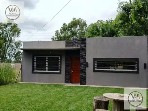 Casa en Venta con 3 cocheras