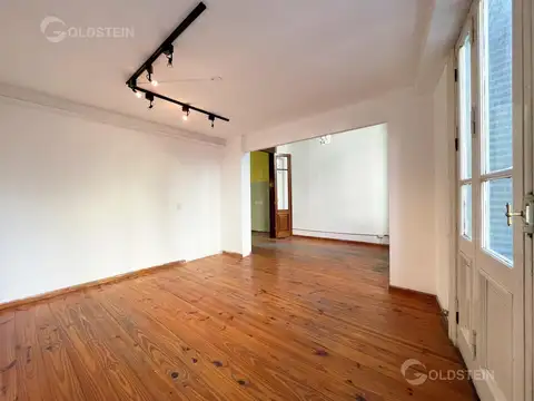 Oficina en Venta 80 años