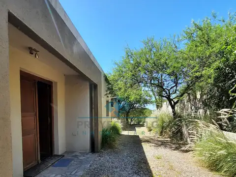 VENTA - CASA 5 DORMITORIOS - COLINAS DE LA GRANJA, CÓRDOBA