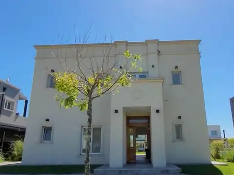 Casa en Venta en Puertos, USD 310.000