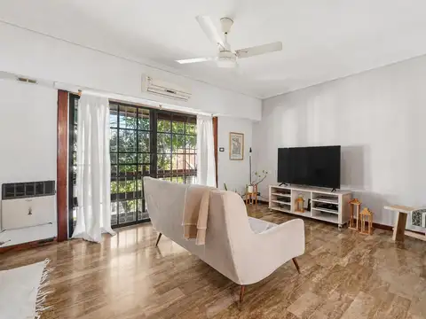 Depto Tipo Casa en Venta 28 años