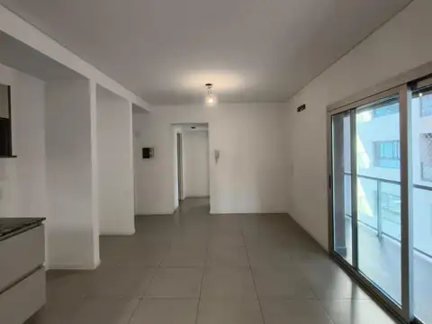 Departamento en Alquiler en Ituzaingo Norte, $ 650.000