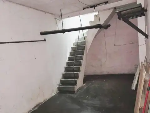 Buenos Aires al 2400