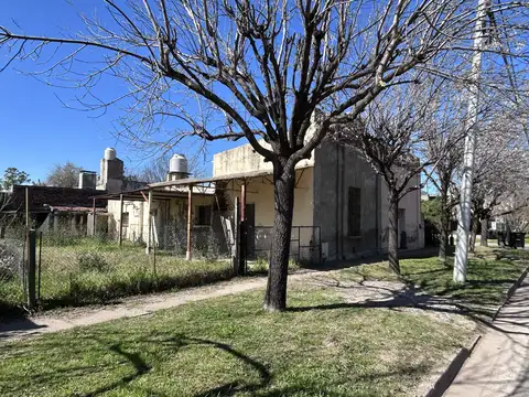 LOTE EN ESQUINA 506 M² – CONSTRUCCIÓN A RECICLAR