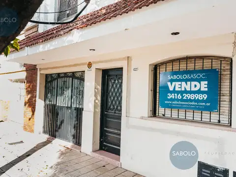 Casa 7 ambientes con 1 baño